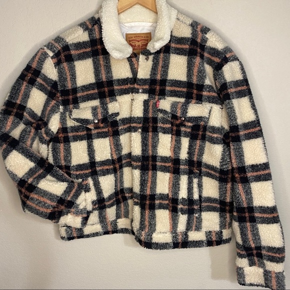 Levi's Jackets & Blazers - Levi's Women's Ex Boyfriend Plaid Sherpa Trucker Jacket XL